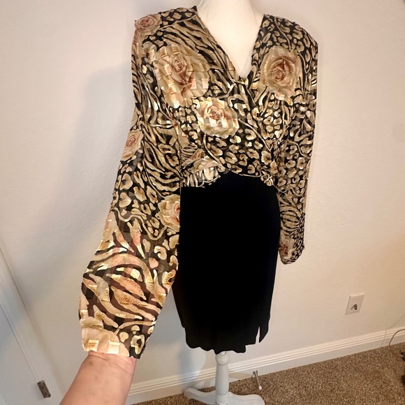 Vintage Metallic Gold Floral Bodice Dress, Size 10 - Picture 4 of 14